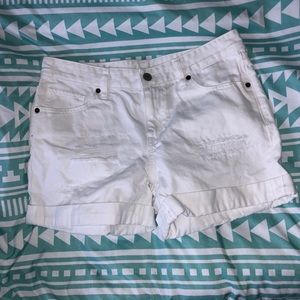White Jean Short (UniQlo)
